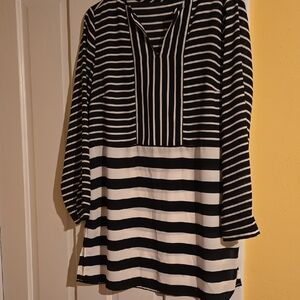 chico's dress casual tunic length top